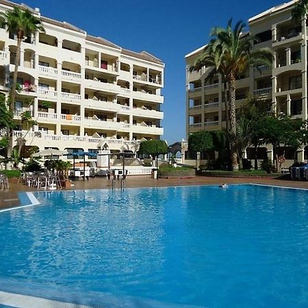 castle harbour Aparthotel Los Cristianos  Exteriör bild