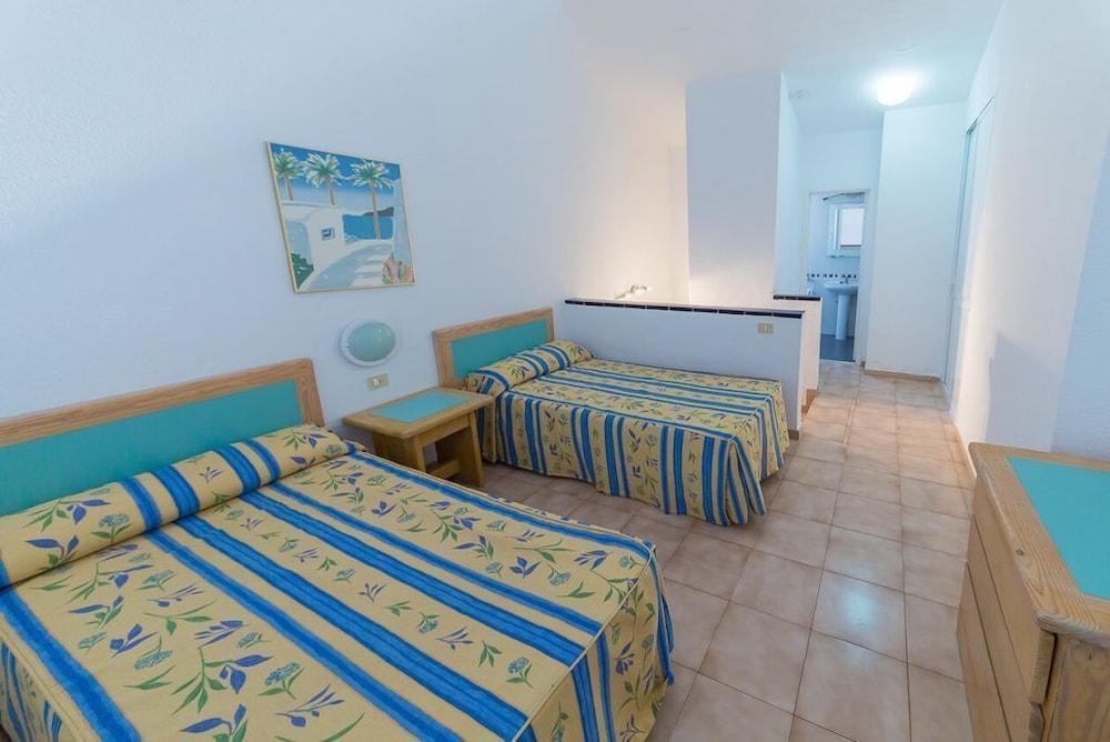 castle harbour Aparthotel Los Cristianos  Exteriör bild