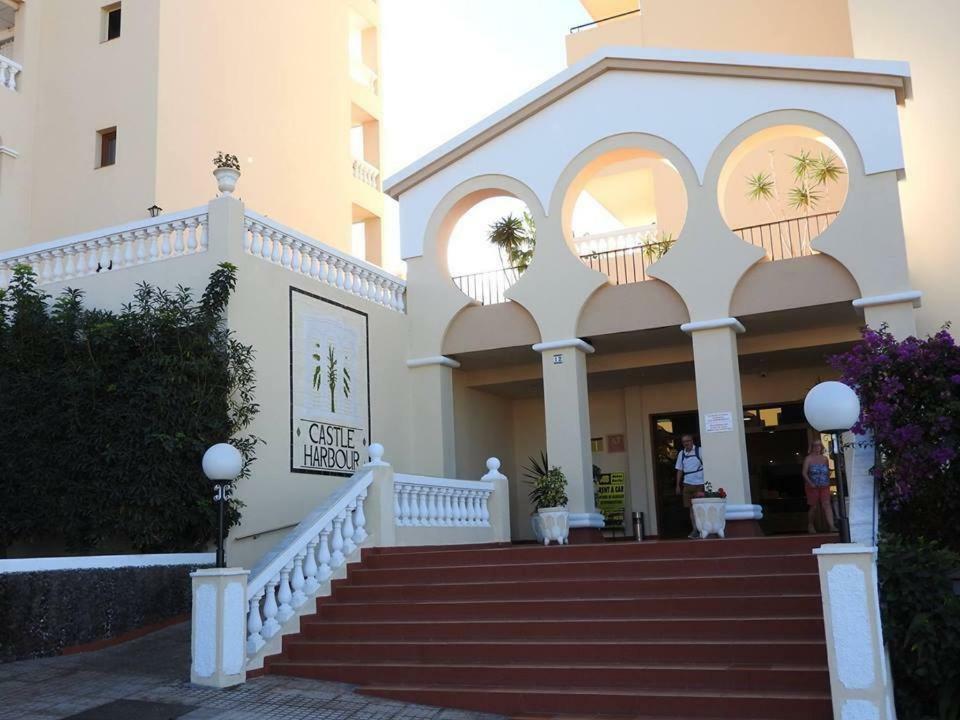 castle harbour Aparthotel Los Cristianos  Exteriör bild